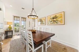 1st Floor, Dining Area