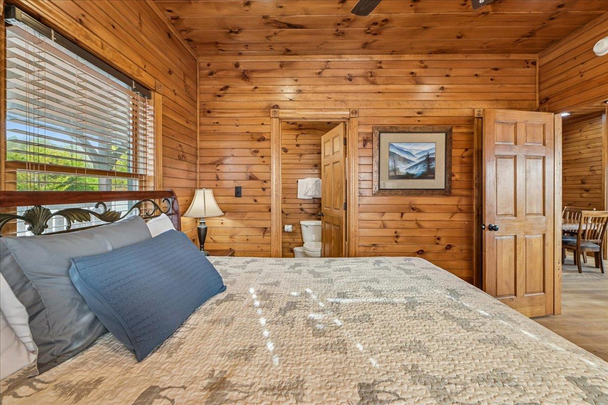 22Primary Bedroom