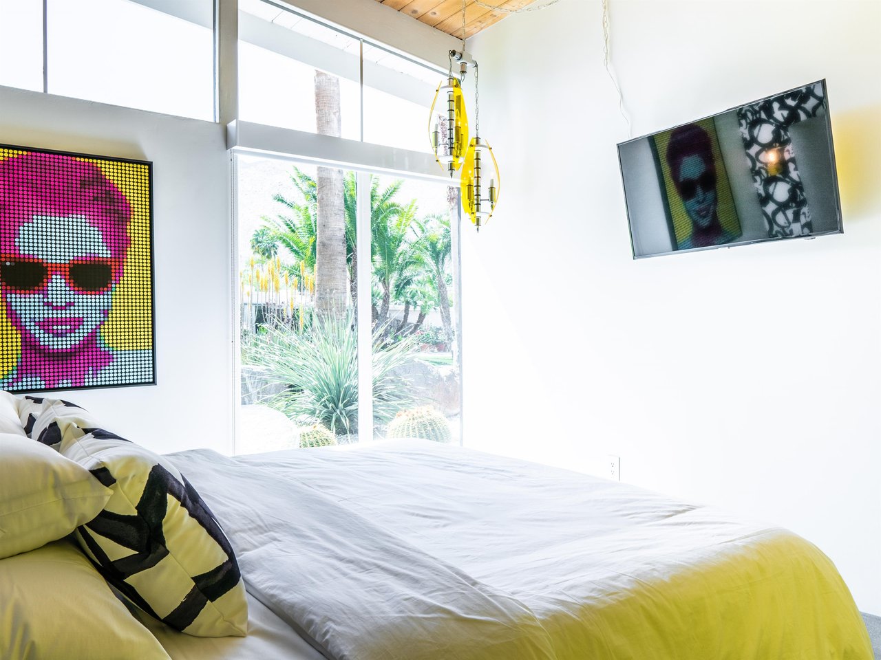 Stunning Views of the Backyard