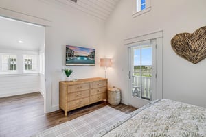 TwinQueen Suite, 2nd Floor