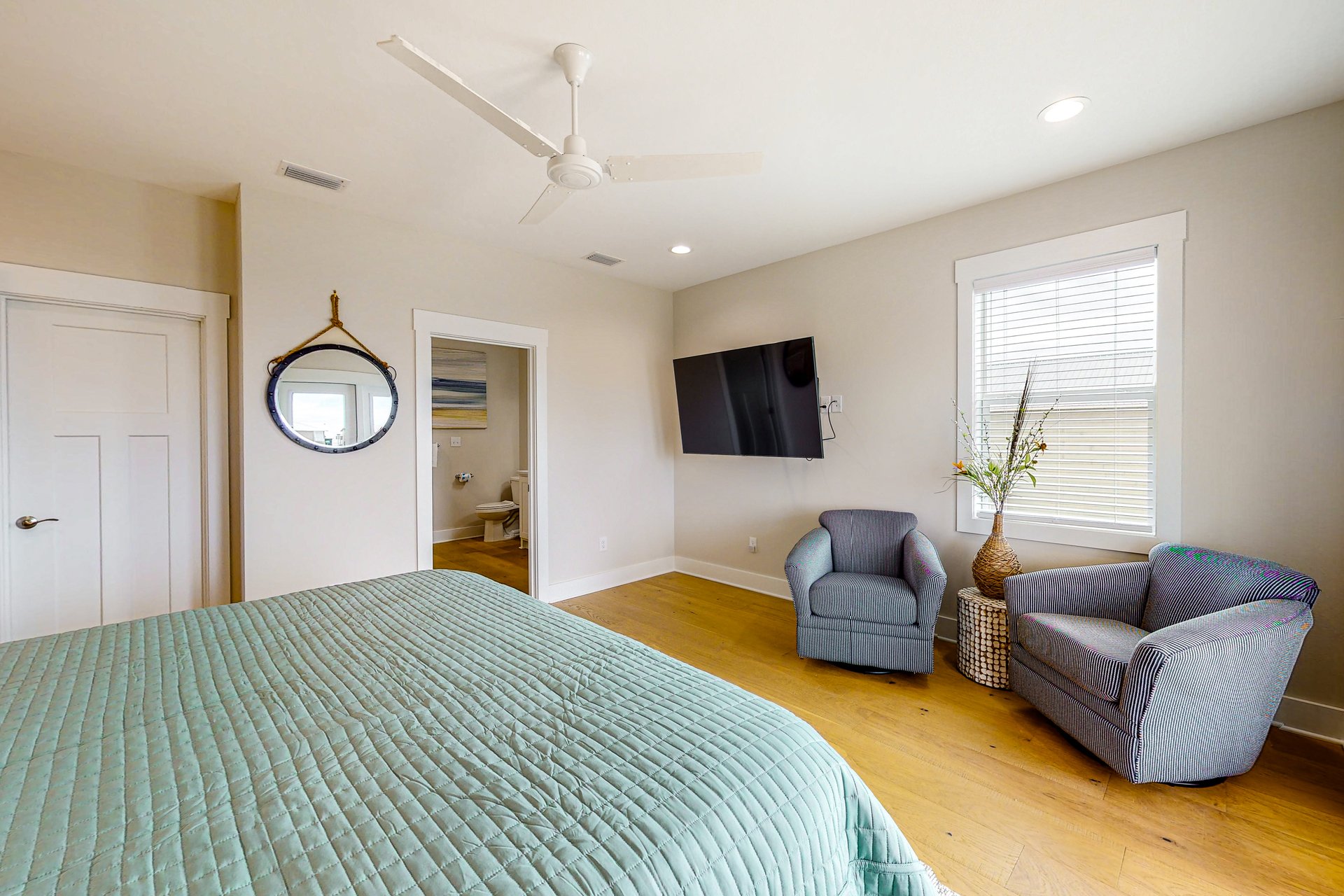 Between The Tides 22