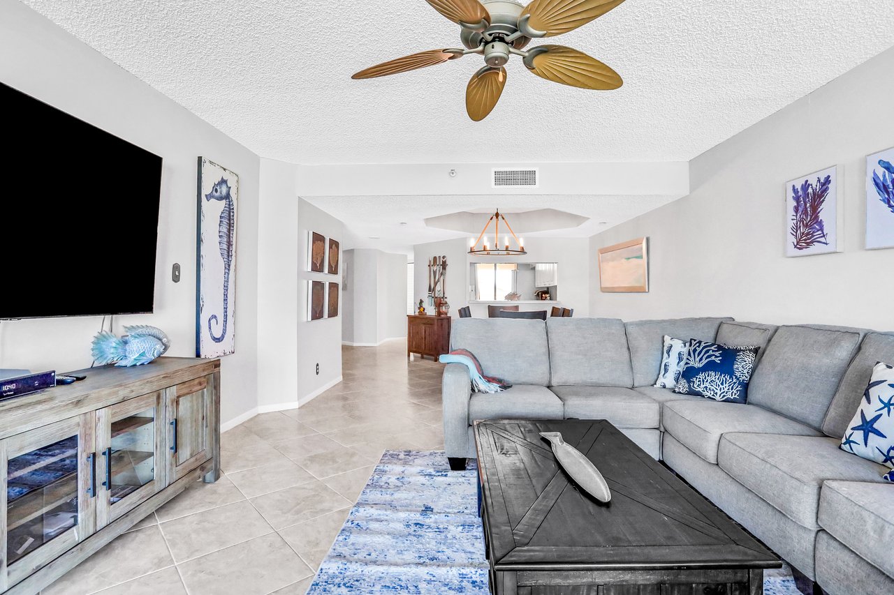 Crescent Beach Club I 3E 2