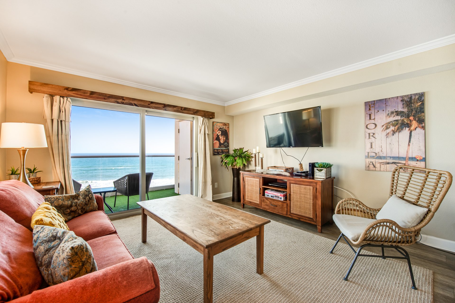 Regency Towers W 701 4