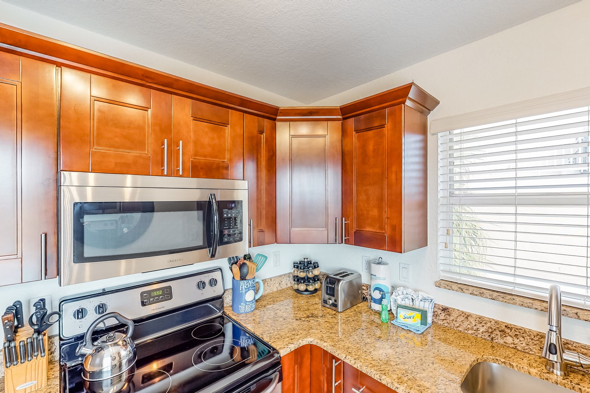 Beach Sunrise Villa 9