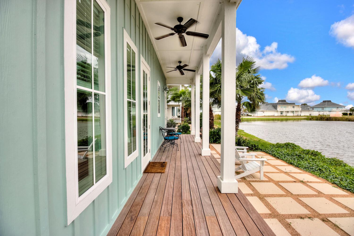 1st Floor, Back Porch