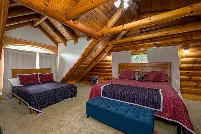 king and queen beds