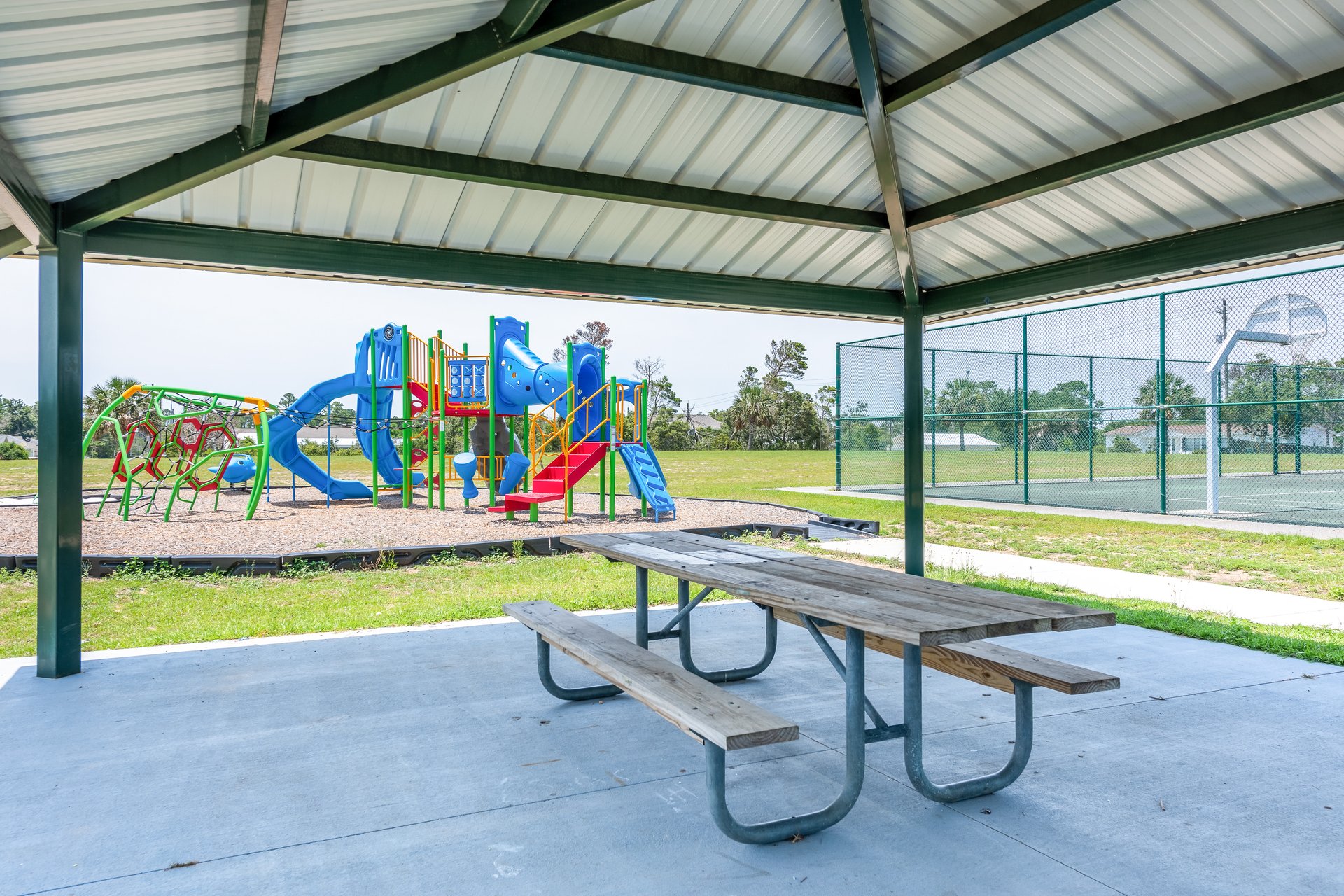 Sea Glass Retreat 25