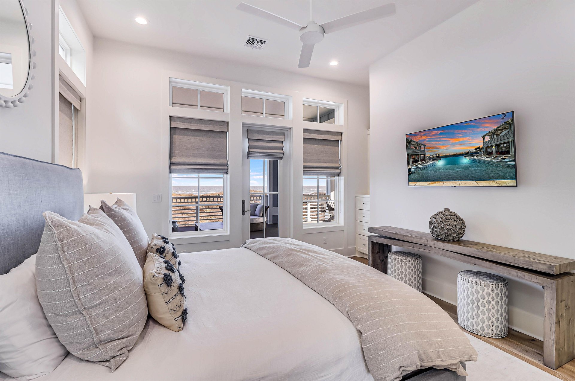 Primary King Suite with Gulf Views, 2nd floor