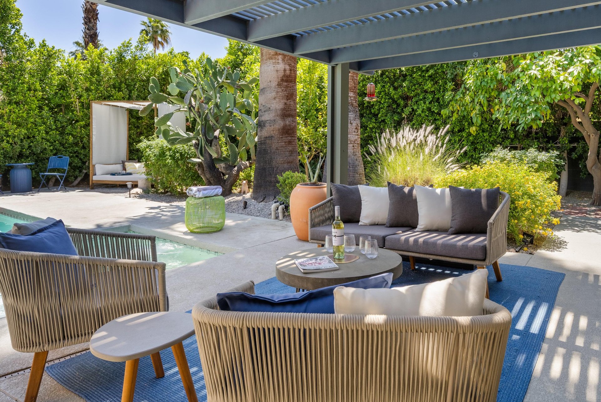 Outdoor seating.