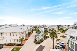 3rd Level, Main Entrance View