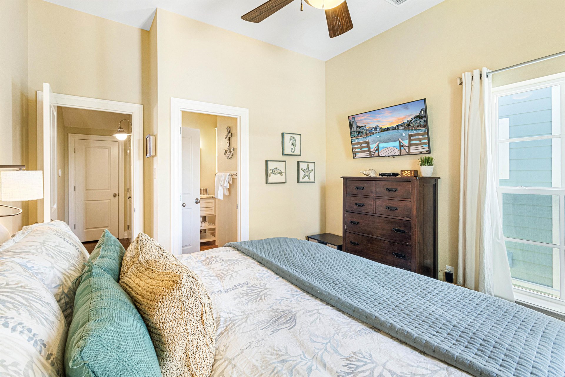 Second King Bedroom, 2nd Floor