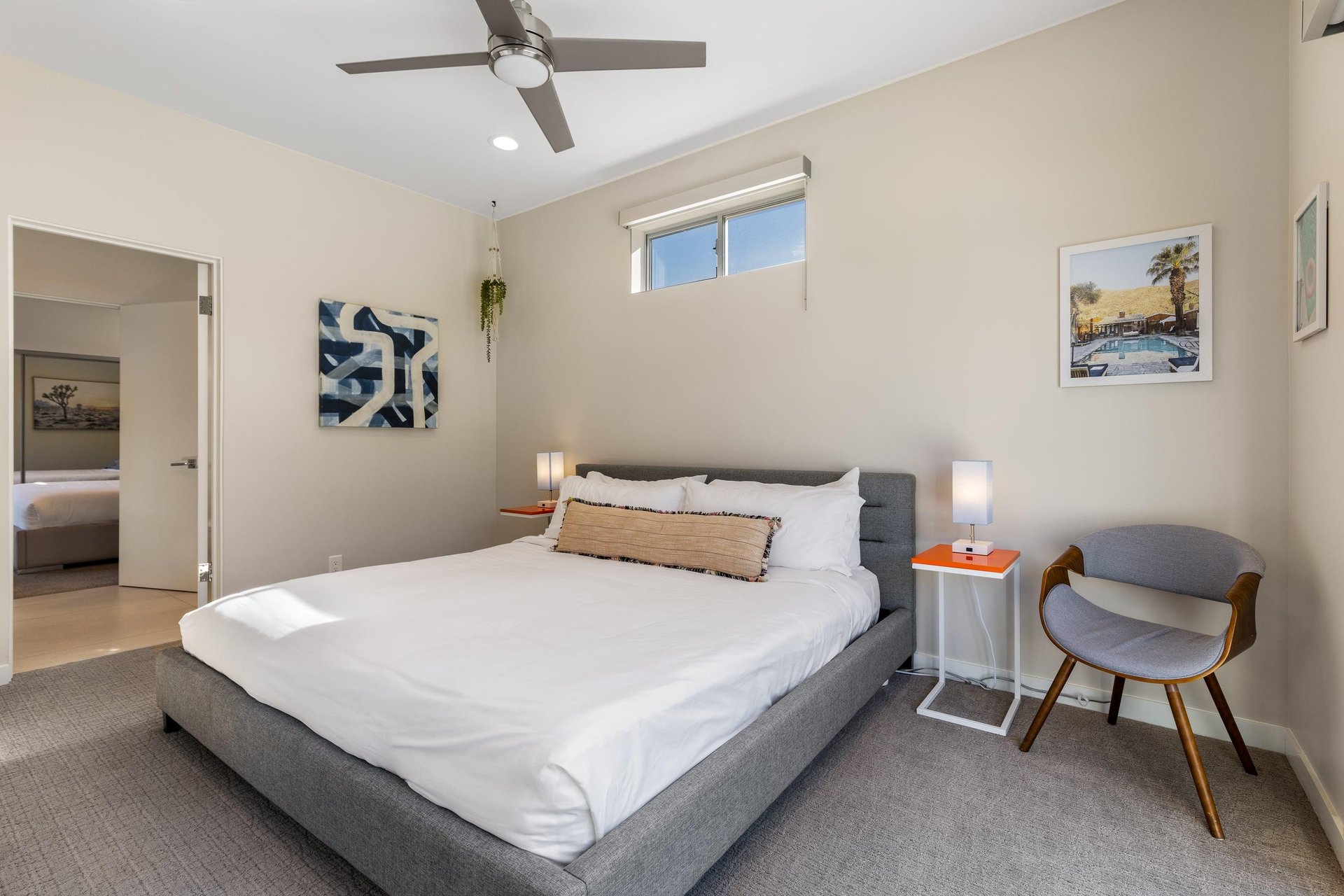 Guest bedroom