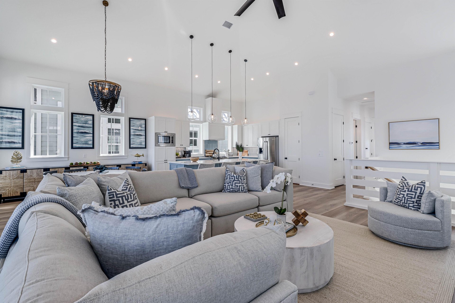 Living Area, 2nd Floor