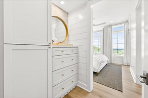 1st King Bedroom, 2nd Floor
