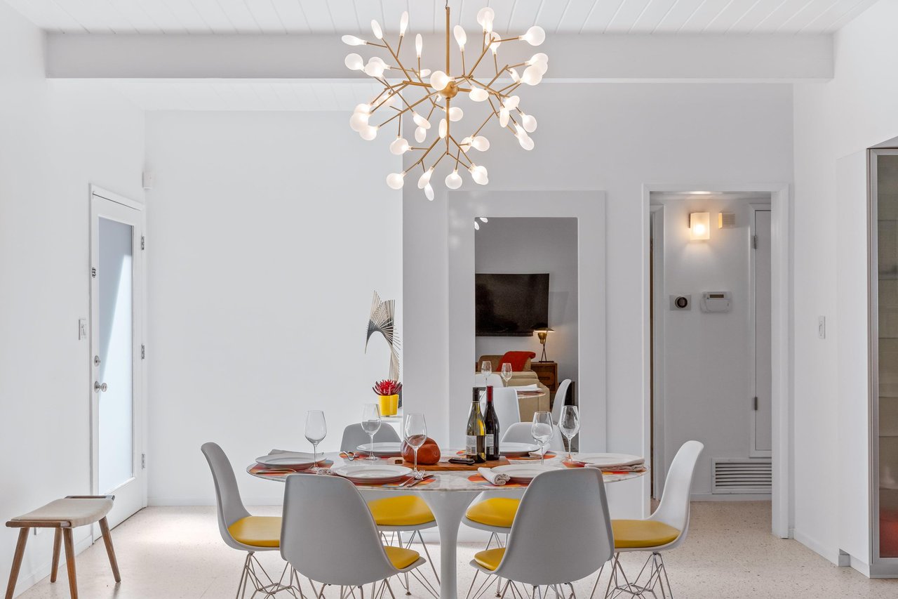 Elegant dining for 6