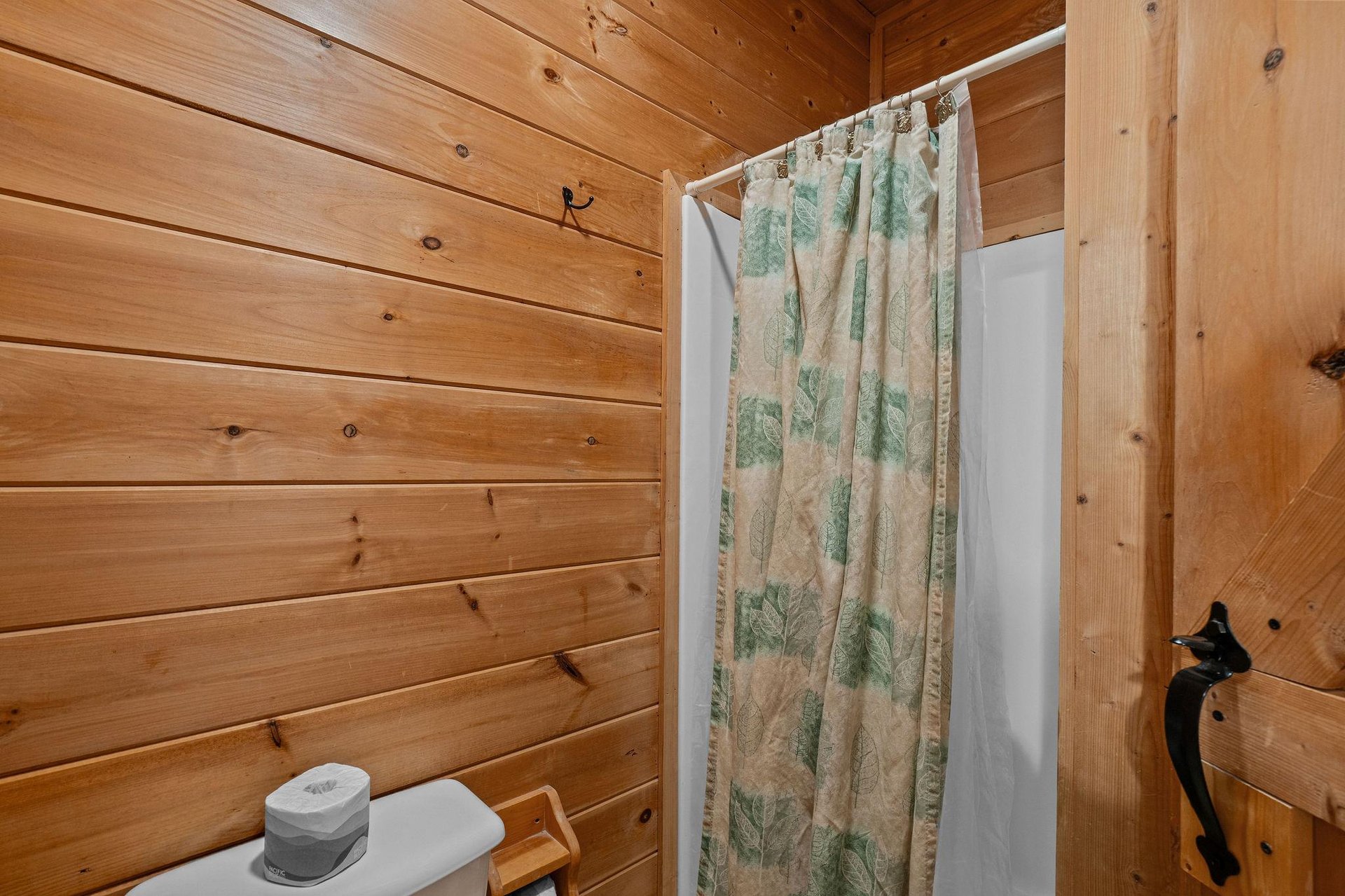 King Bedroom Attached Bathroom