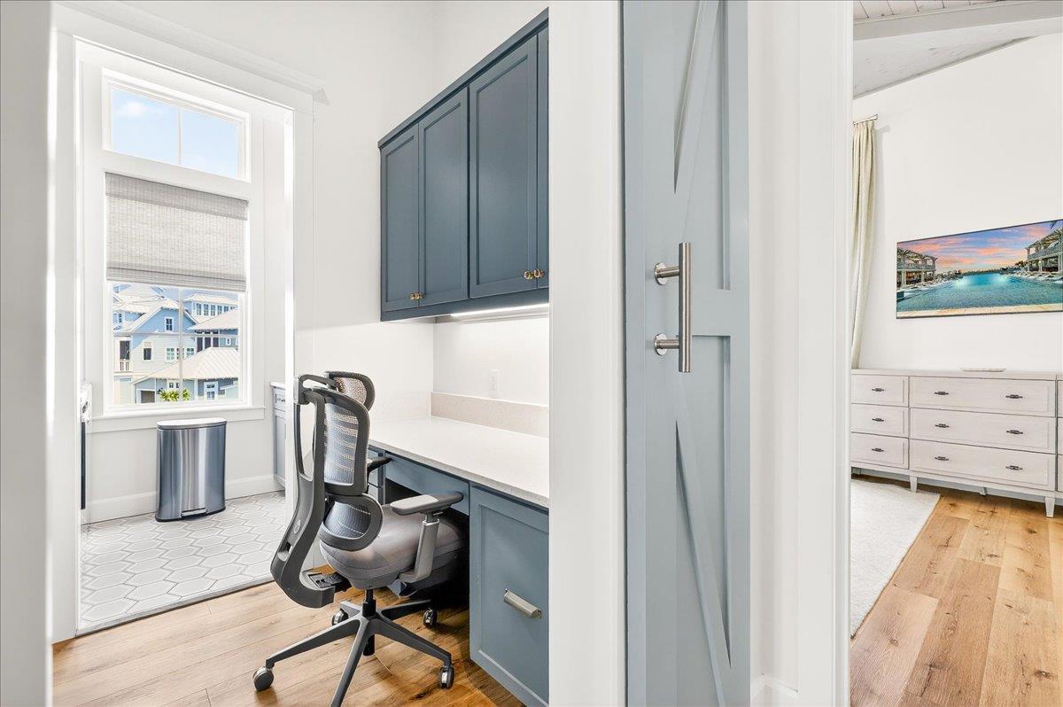2nd Floor, Office Nook