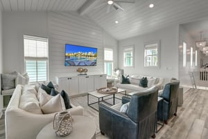 2nd Floor Living Area