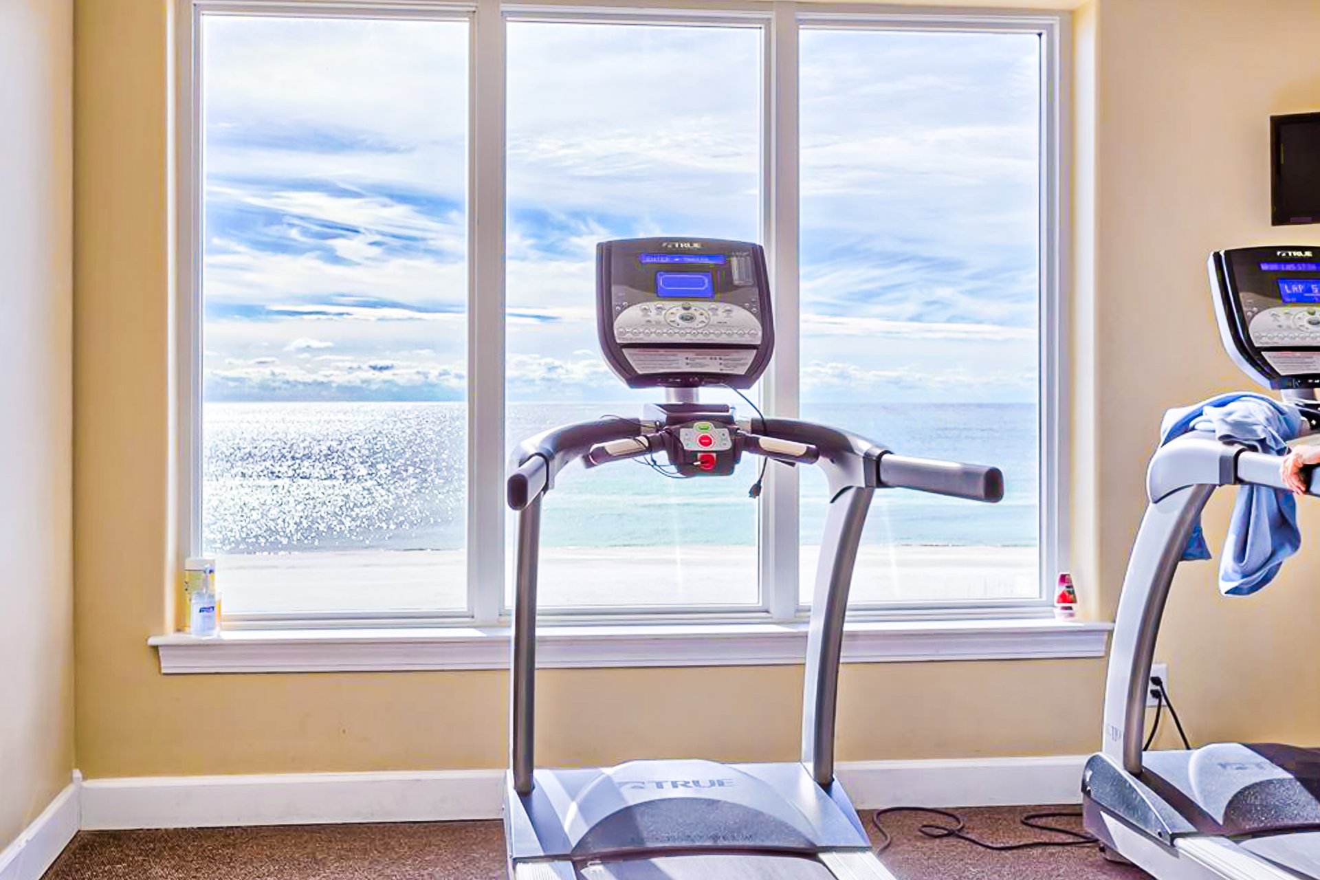 Regency Isle 1005 29