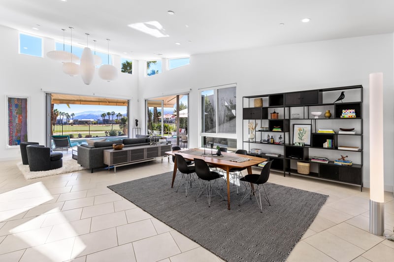 Views of the mountains and floor to ceiling windows