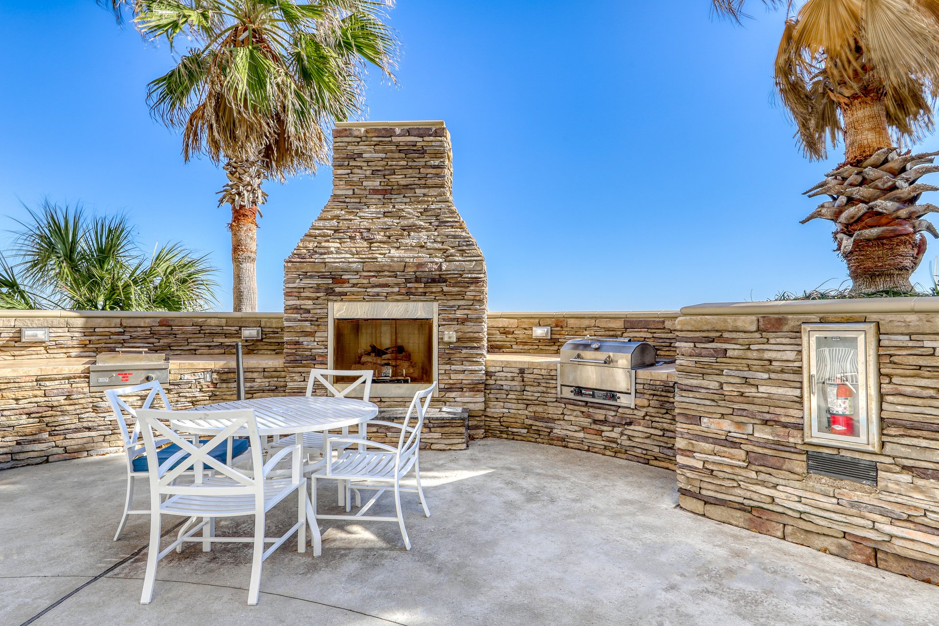 Escapes to the Shores Penthouse 1803 37