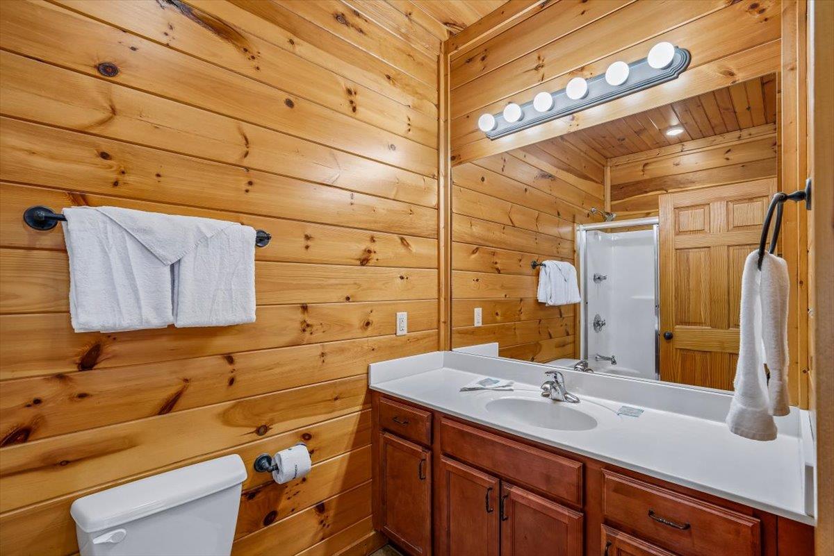 27Primary Bath