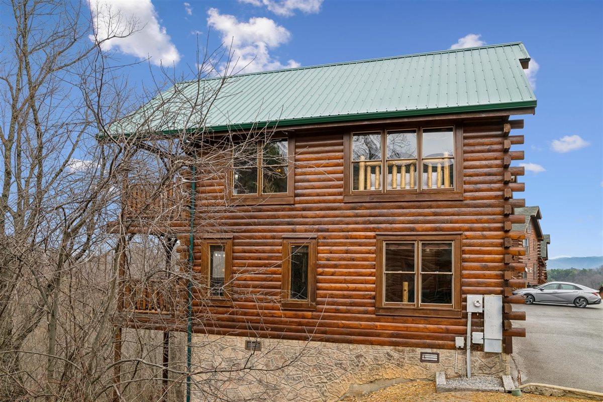 05Front Elevation