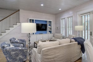 1st Floor Living Area