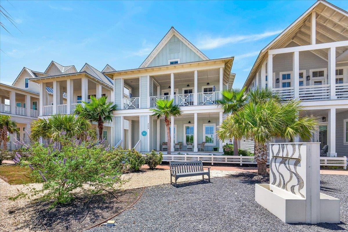 Welcome to Palm Palace