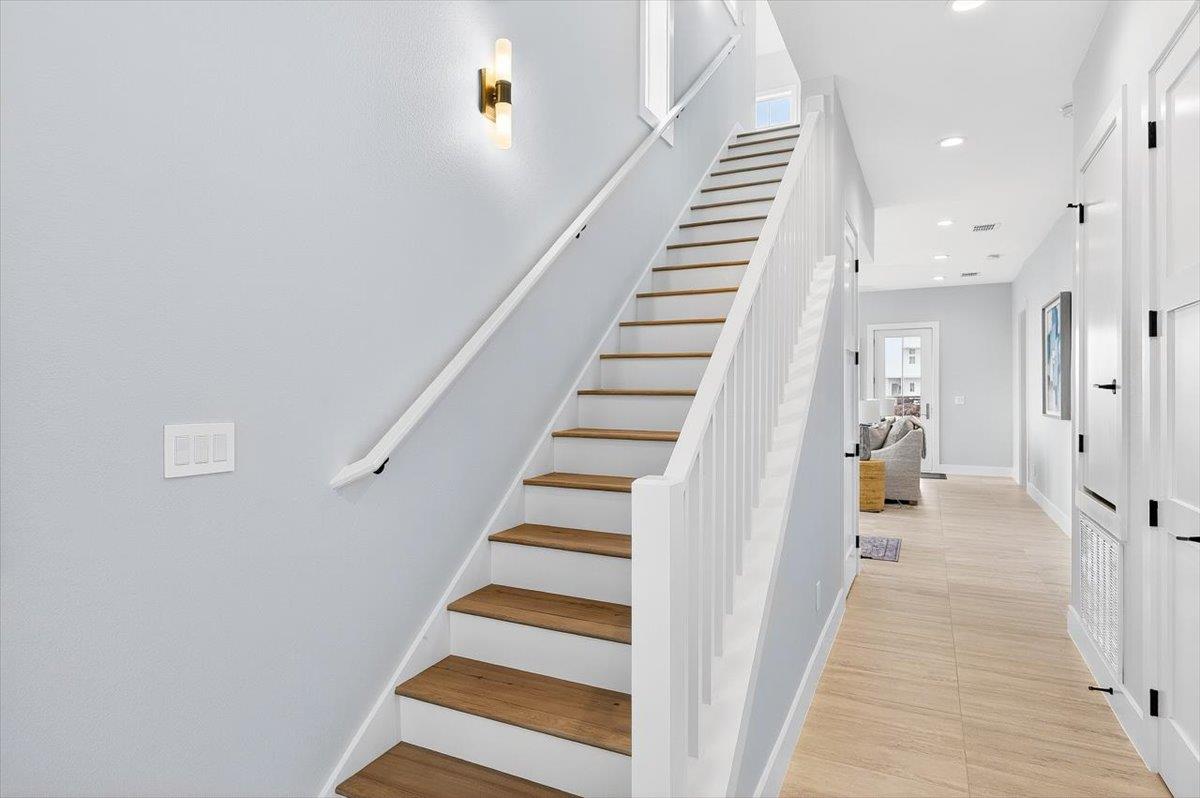 1st Floor, Staircase