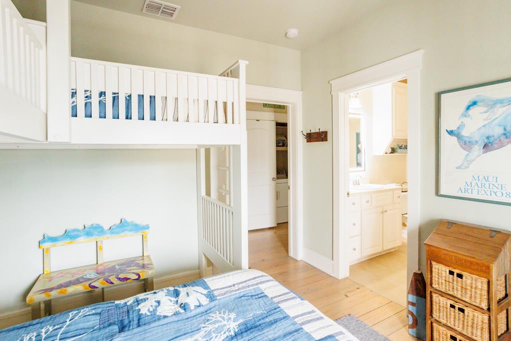 Bunk Room, 2nd Floor