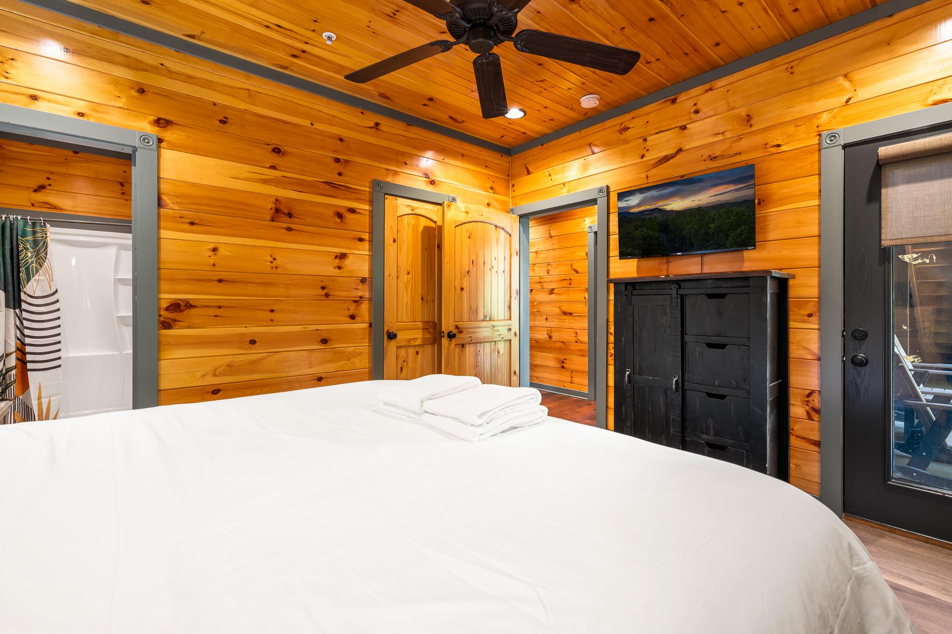 The Gatlinburg Lodge 235