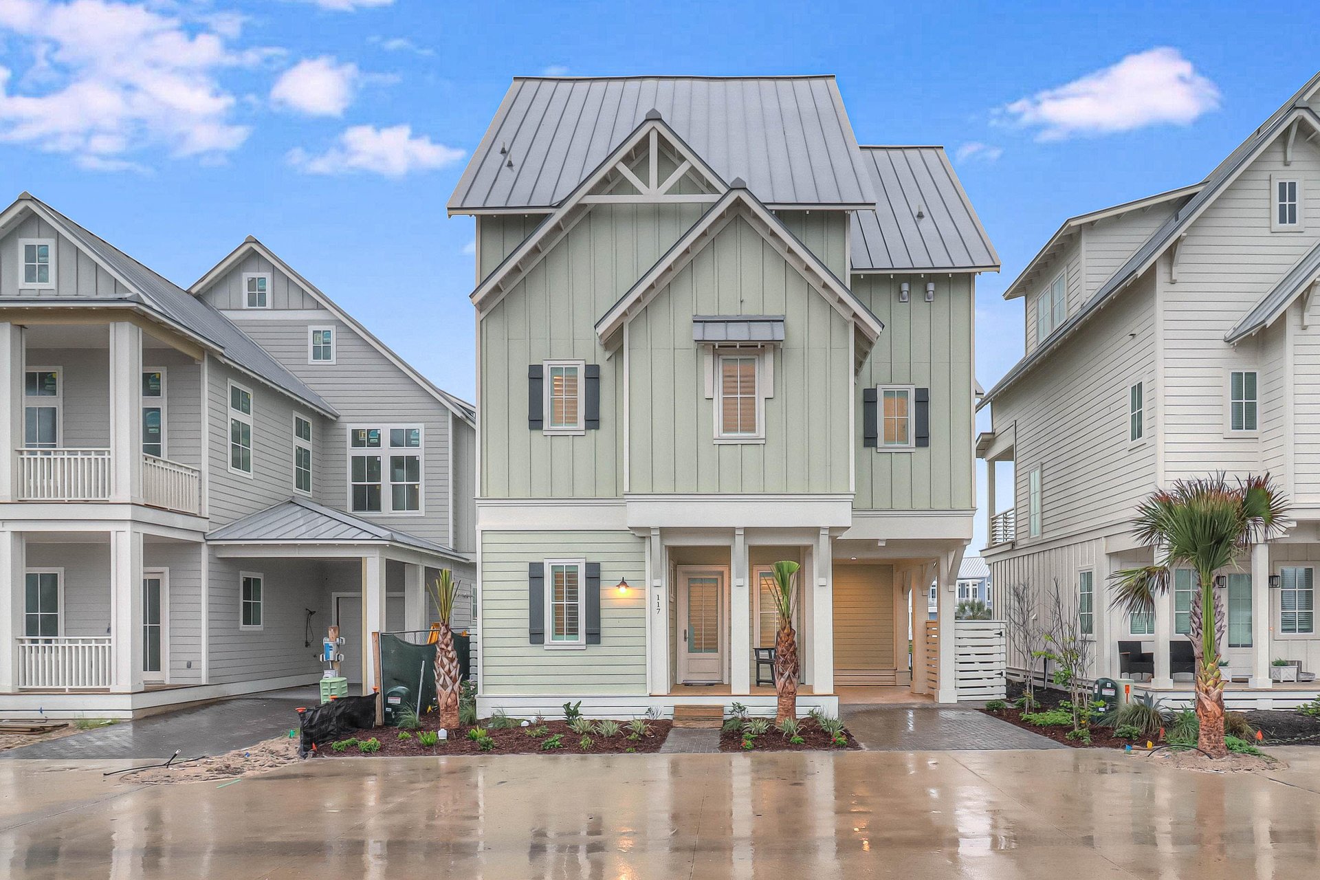 Street View, Teakwood