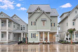 Street View, Teakwood