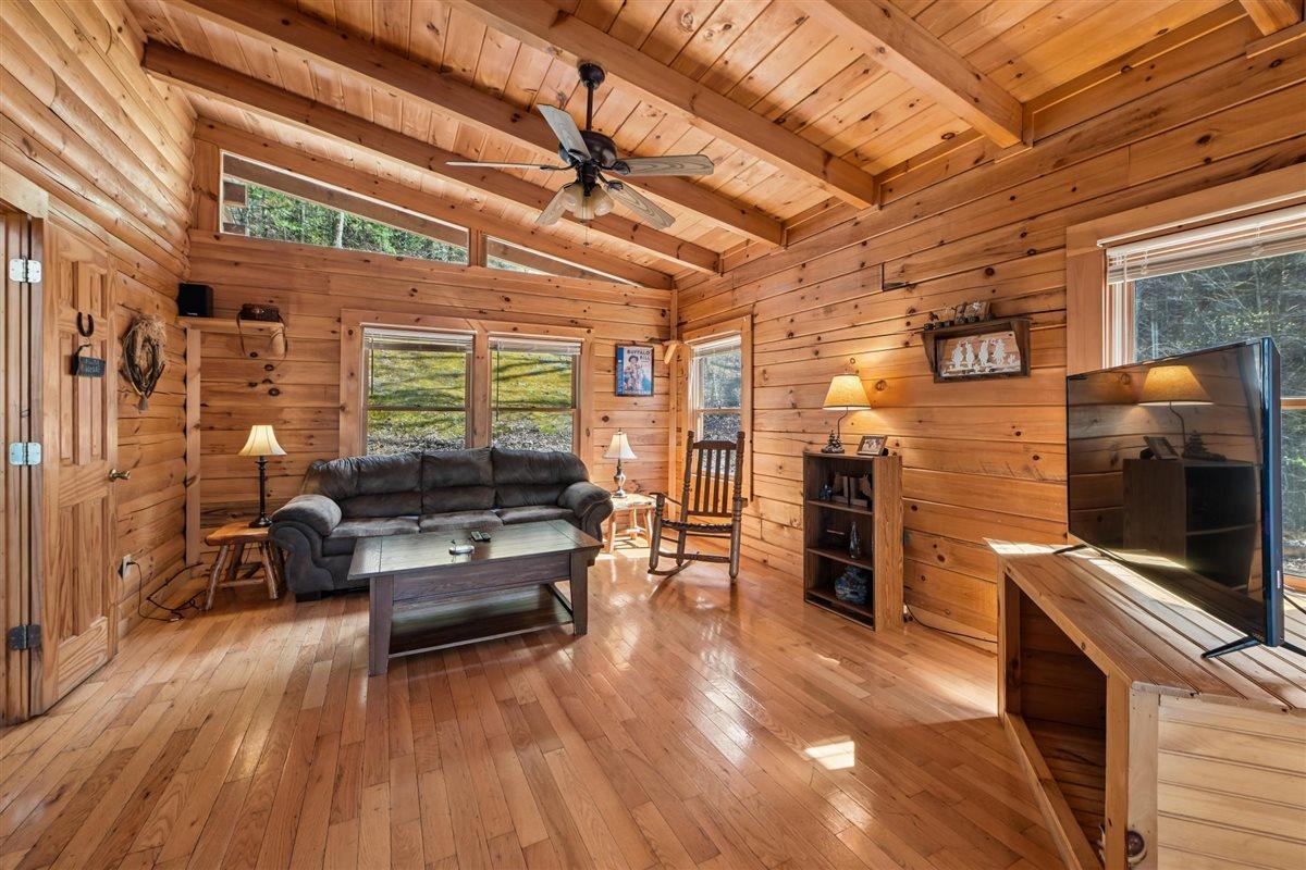 27Family Room
