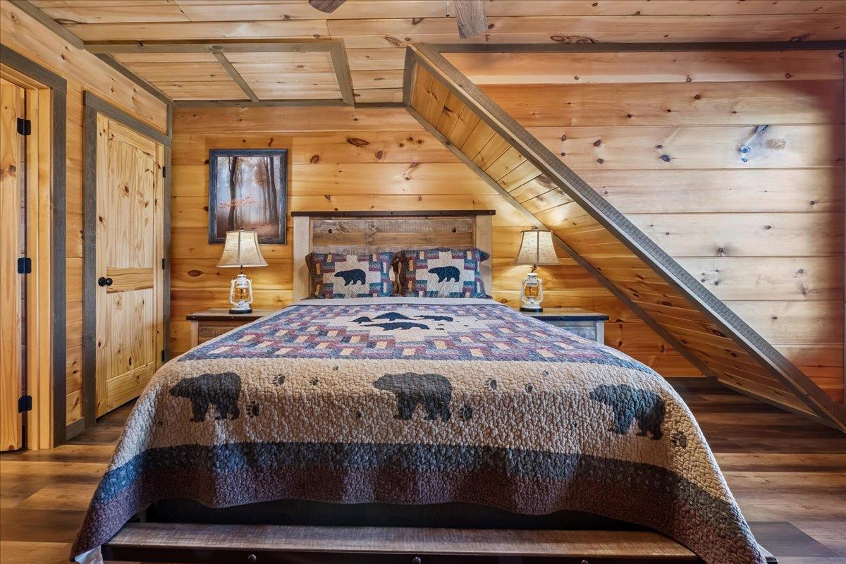 54Primary Bedroom
