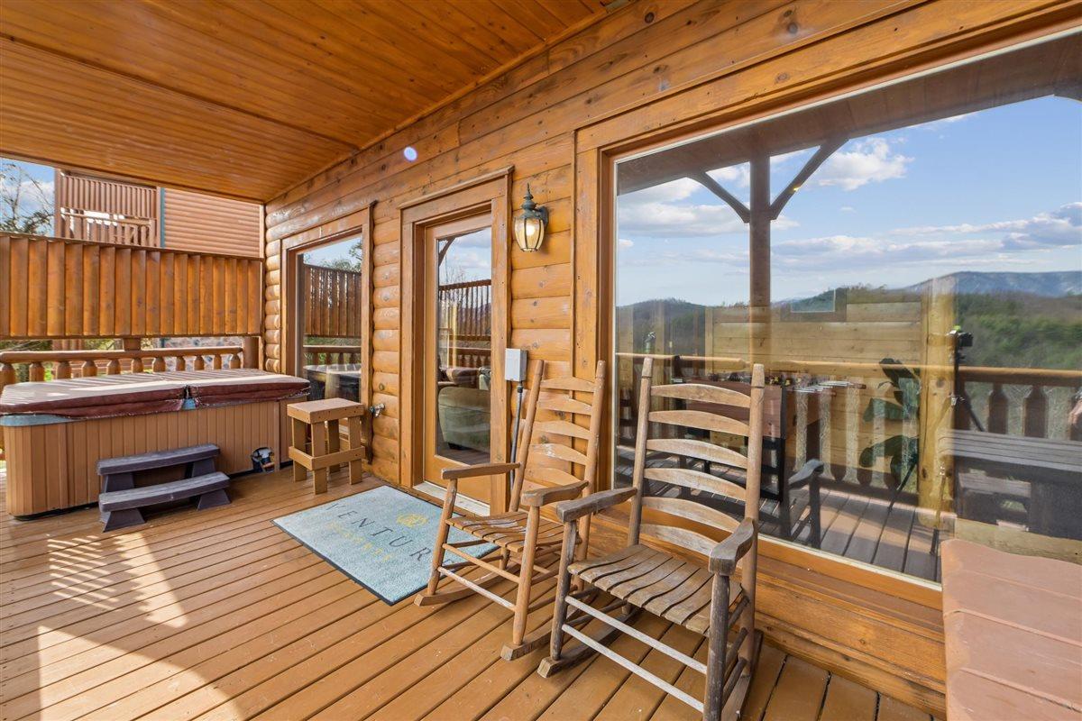 16Balcony
