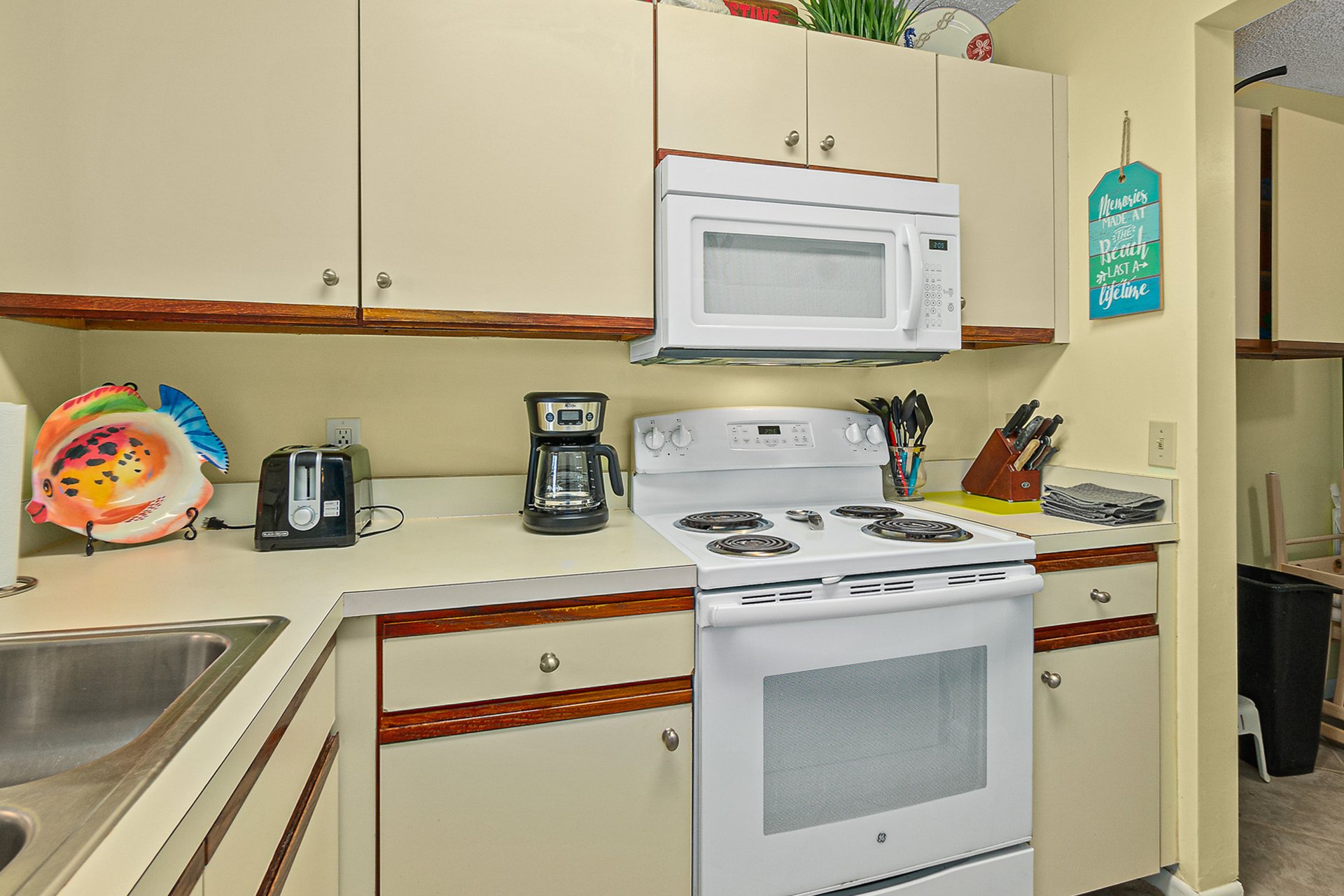 Colony Reef I 3401 13