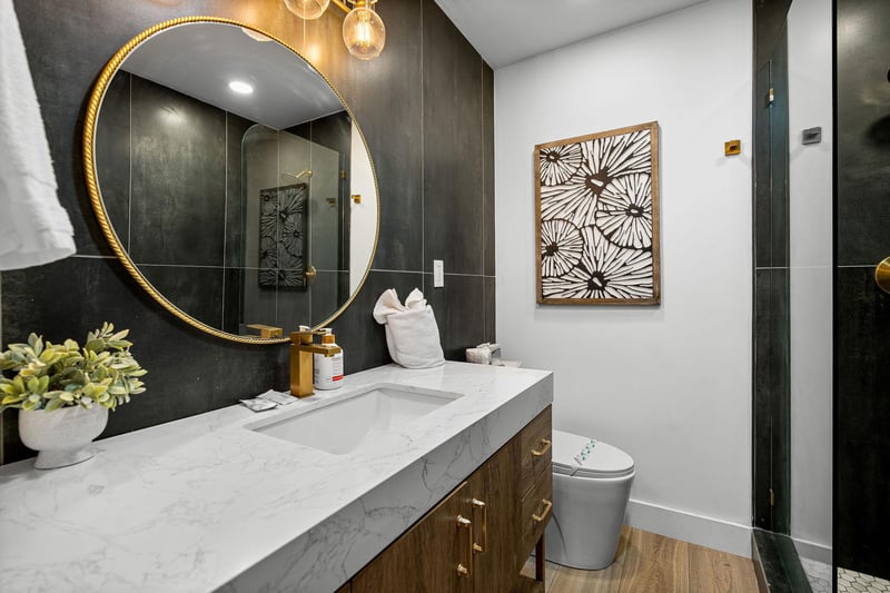 full bathroom