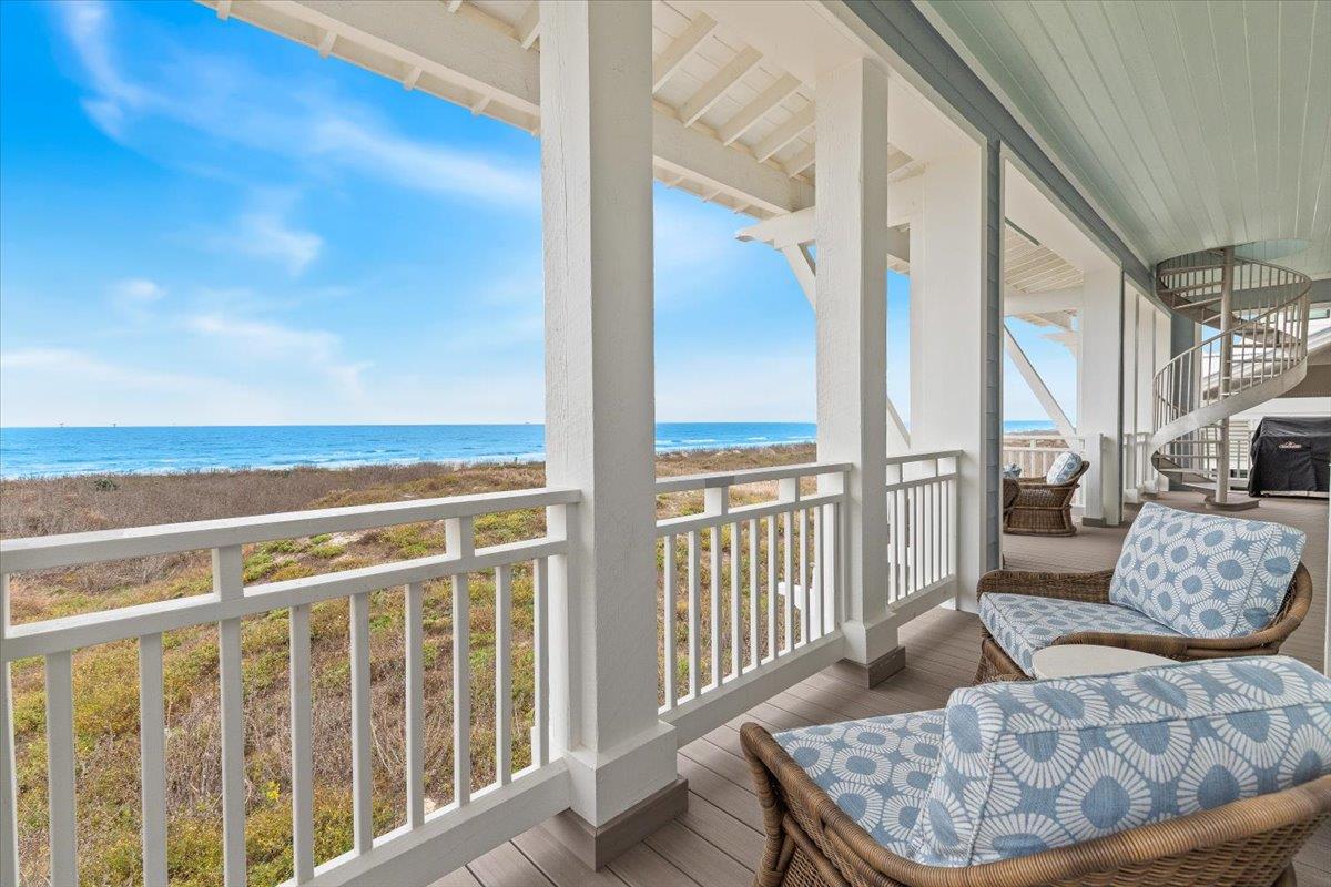 Balcony Overlooking the Gulf, 3rd Floor