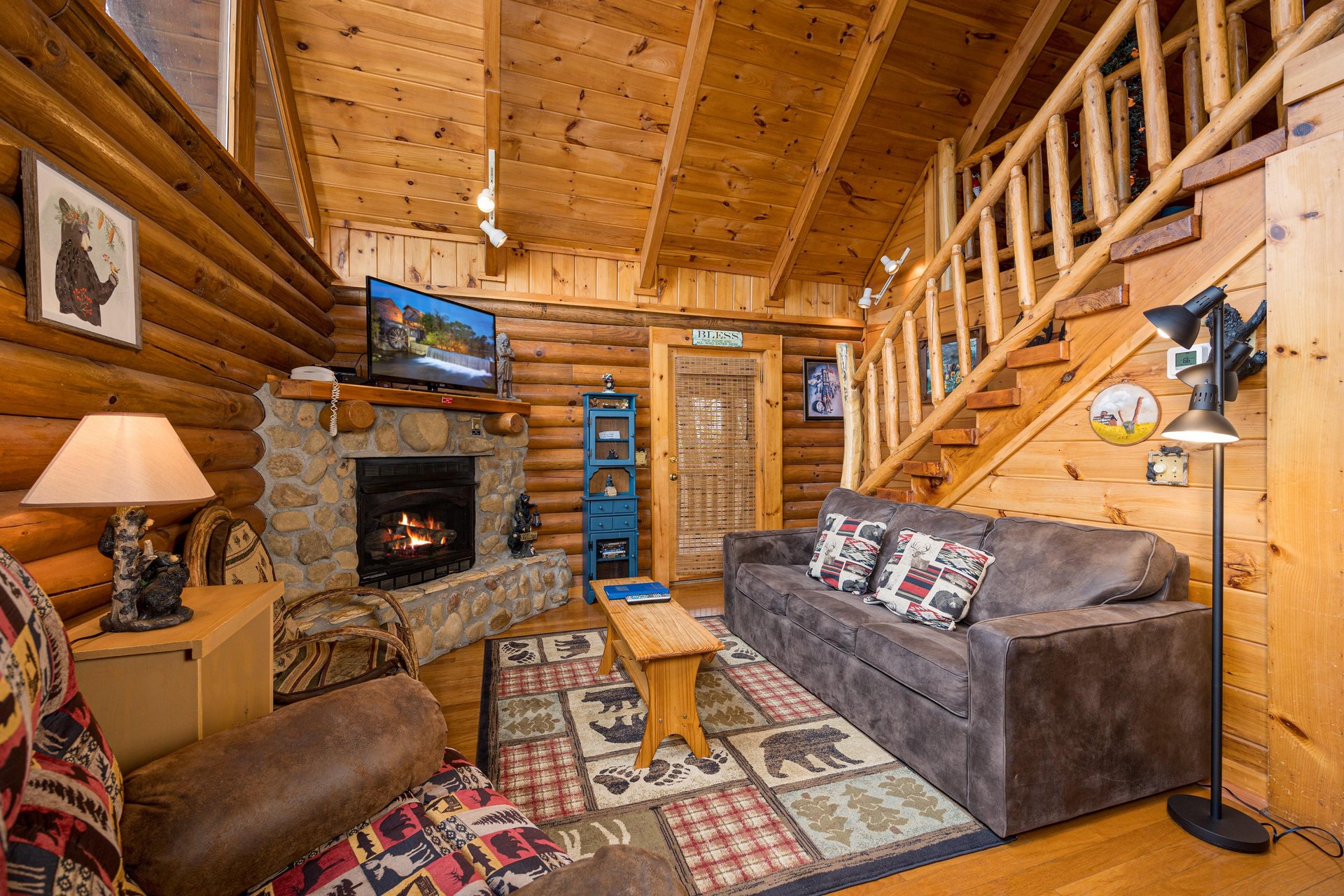 at a bears view a 1 bedroom cabin rental located in gatlinburg