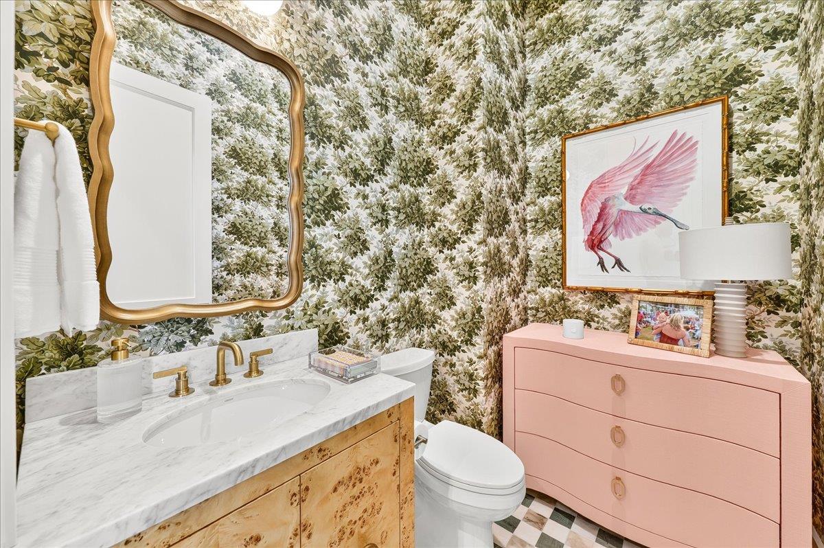3rd Floor, Powder Room