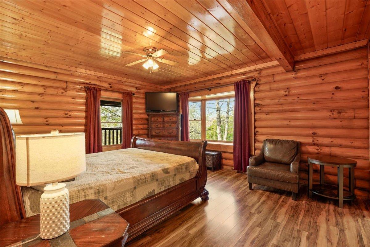 62Primary Bedroom
