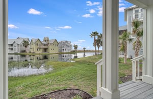 Lakeview Patio, 1st Floor