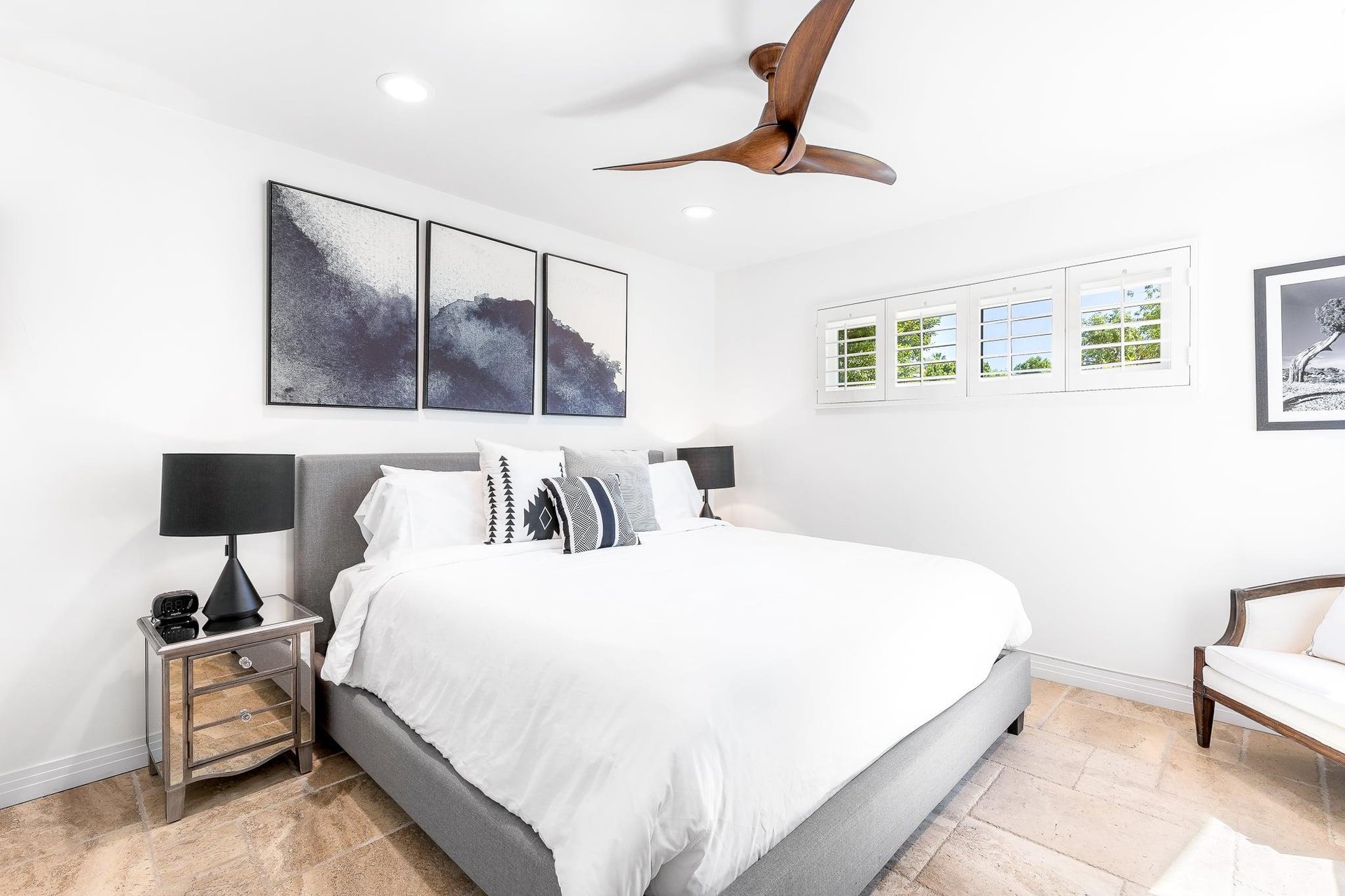 Guest bedroom