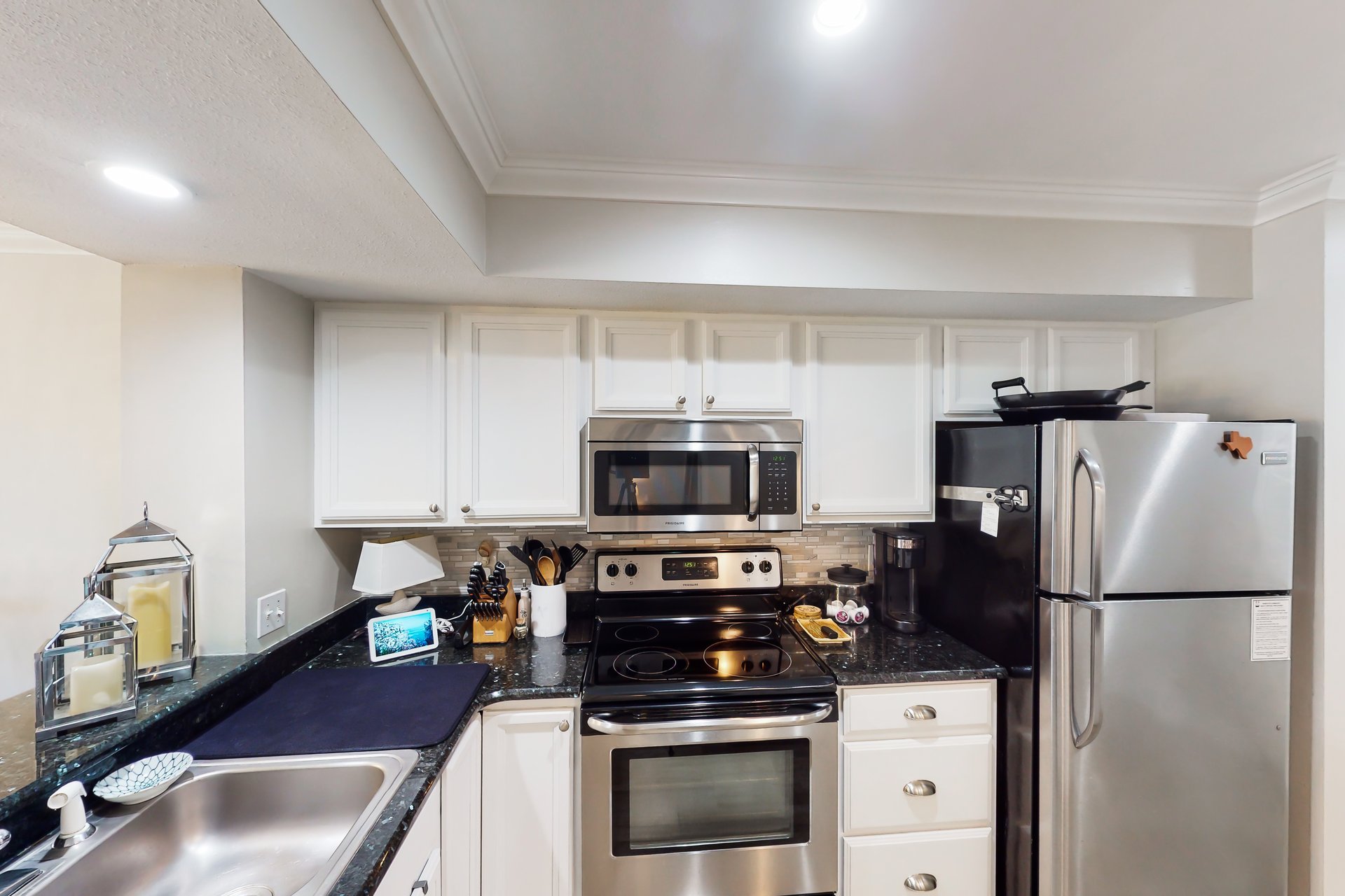 Harbour Point 919 11