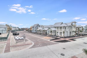 Third King Private Balcony View, 2nd Floor