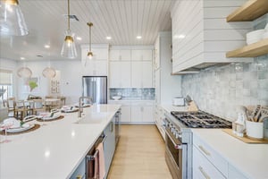 Gourmet Kitchen, 1st Floor