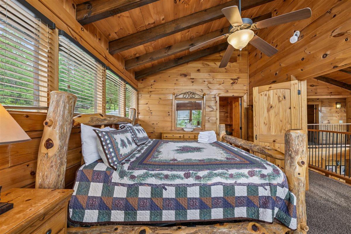 050Bedroom