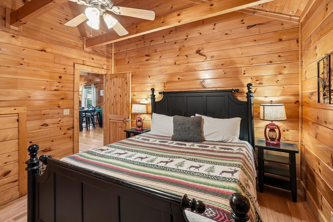 27Bedroom
